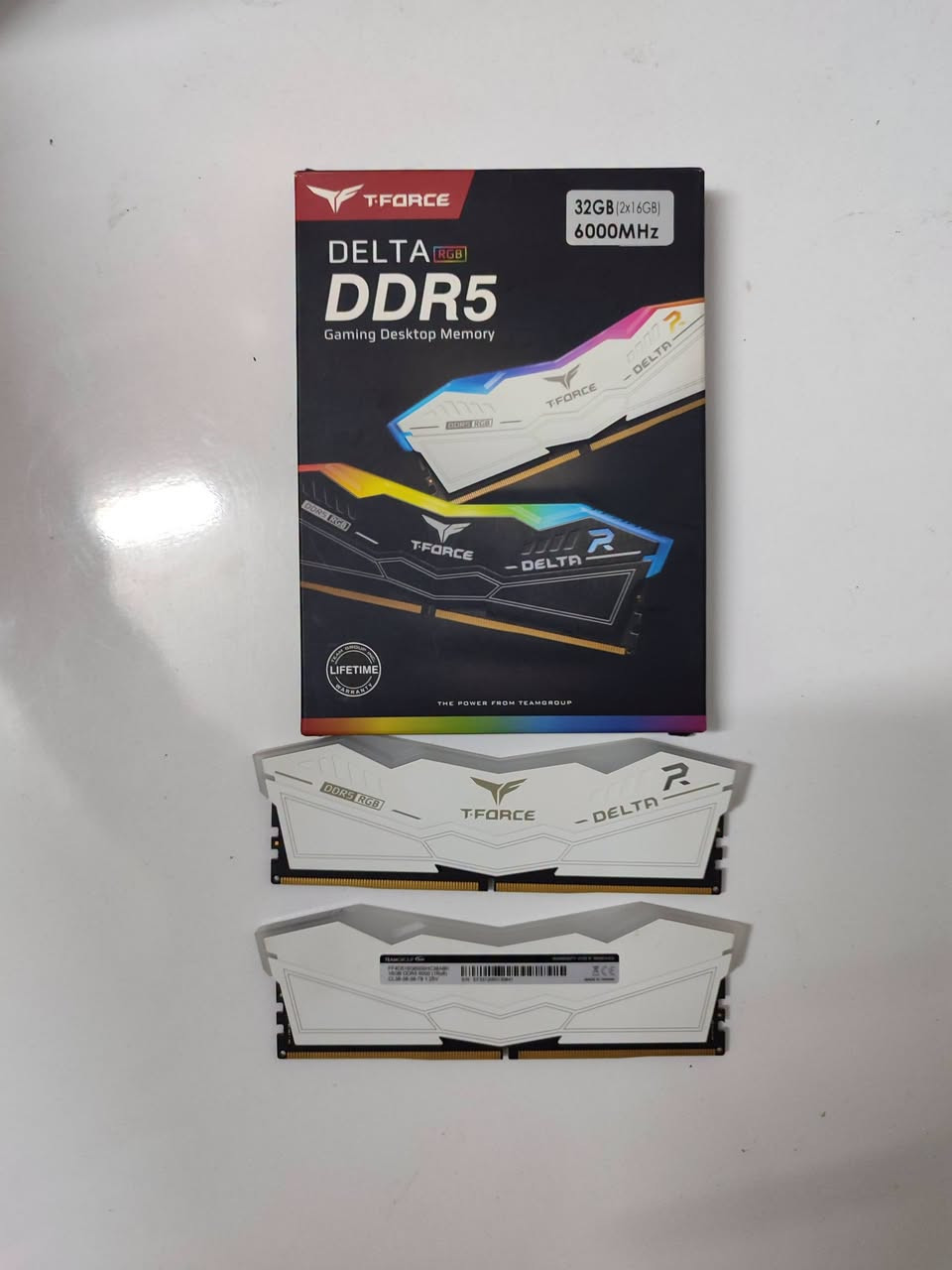 تجميعة تفصيخ للبيع توصيل متوفر
Intel I5 12400F 
Asrock B760 DDR5 
290 الف 

RTX 3060 12G 3 FANS White 
365 الف

Ssd Sata 1T Hiksemi
120 الف 

Ssd Sata 128G 
15 الف

Ddr5 T-Force 16X2 32G 6000HZ White
550 الف 

Cooler Sama 360MM 
75 الف منصة رايزن وانتل 

Power Suplay 750Wat Azza 
65 الف 

Hdd 1T segotep 
25 الف 

Case M06 White 6Fans +Hub 
كامل 100 الف 

Stand RTX RGB
25 الف 

Streemir 24Pin 
10 الف 

تواصل 
***********
