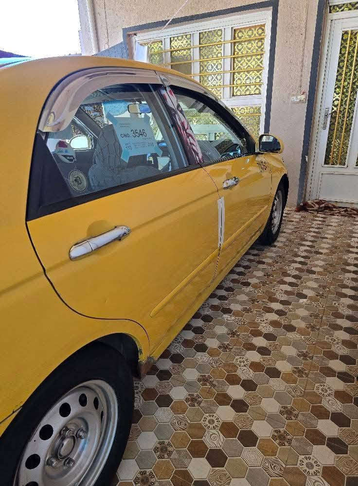 سبكترا موديل 8 رقم بغداد نكليزي
كير مكينه تبريد كلها مكفوله تخم تاير
حادث السياره فقط خشم الجامرلق بدون اي دواخل 
السياره مال جناي. مكان السياره ديالى بعقوبة
السعر 80 وبيها مجال
***********
