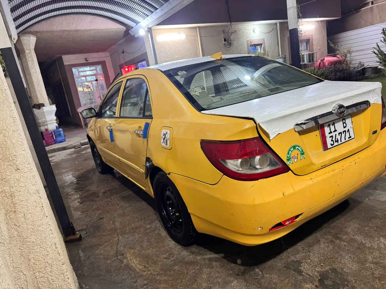 BYD F3 موديل 2011 بسمي 
كير مكينه لانسر خير من الله لا تنقيص ولا تبخير السياره ياردلها ترتيبات شوفت عينك بيع او مراوس حسب القناعه 
سعرها 36 
***********
مكاني بغداد ناحيت الرشيد
