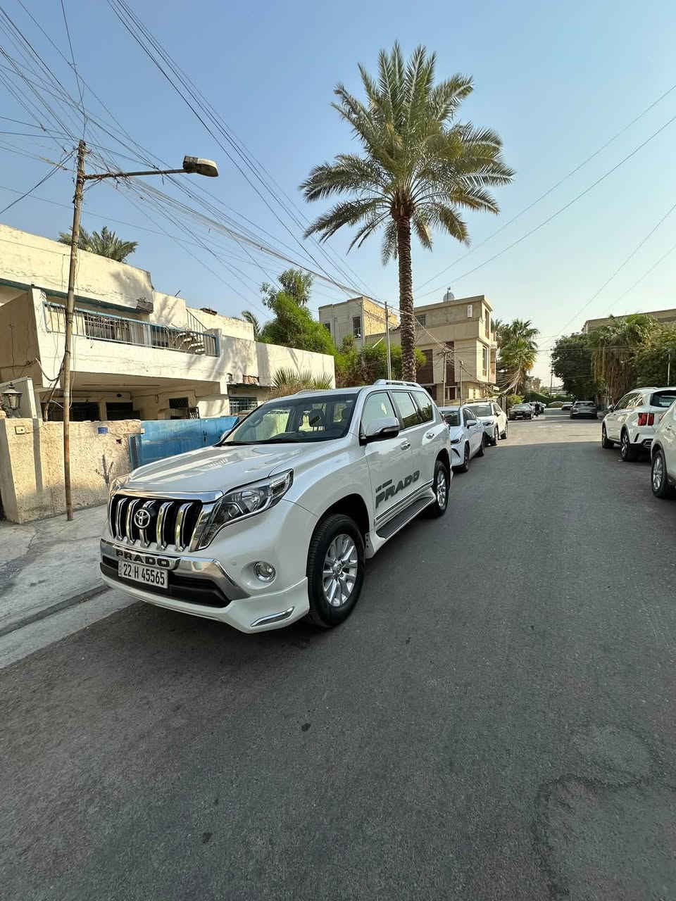 السلام عليكم للبيع برادو vxr رقم اربيل  موديل 2017حساس امامي خلفي لايت زنون ٦ سلندر مكينه ٤٠٠٠ بسمي السعر30 التحويل ثاني يوم للستفسار ***********
