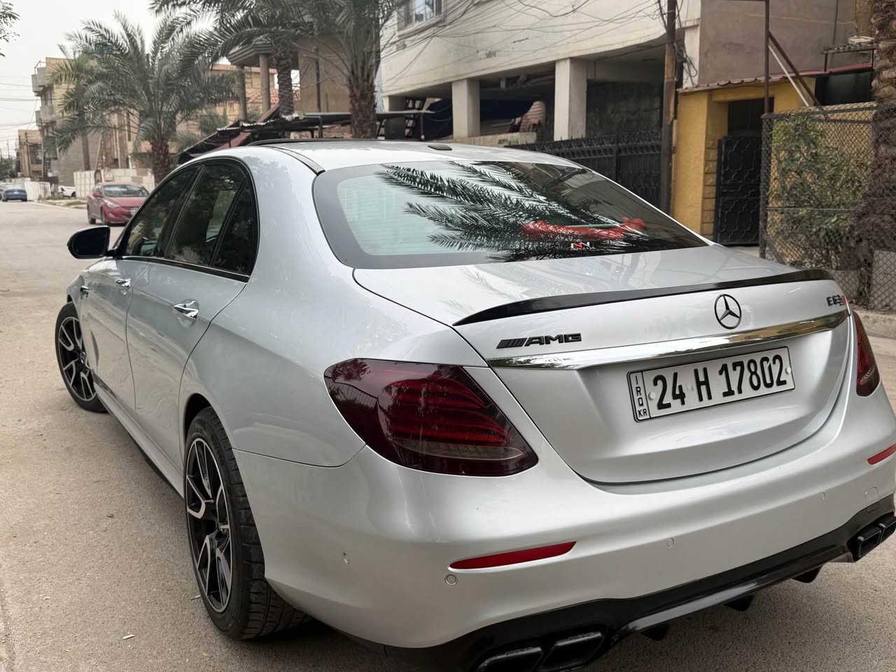 مارسيدس بنز E300 للبيع
 موديل 2017
بصمة تشغيل
اربع بصمات ابواب مع ترحيب
فتحة سقف
اوتو بارك
حساس360 درجة
داخل لدات 64 لون
داخل عمل احترافي روز رايز 25 لون
شاشة متصلة طويلة
كشنات جلد كهربائي
جنطة كهرباء
5 انظمه قيادة
رادار امامي خلفي
نقطه عمياء
كشنات تدفئة
استيرن تدفئة
4 ثيمات الشاشه متغير
ويل 19 فورجد
سماعات برومستر
السياره عليها كت كامل E63 AMG اصلي
بعد بيهه هوايه مواصفات
وارد امريكي حادثها جاملغ وبنيد (ايرباك راجع سستم)
رقم شمالي هزة جديدة 98‎%‎ 
ماشيه 107 ميل
مكانها الدورة، السيارة نظيفة جدا وماناقصها اي شي.
السعر النهائي 23 الف دولار (شدتين و30 ورقة)، واي استفسار اني حاضر
(***********) بغداد, العراق
