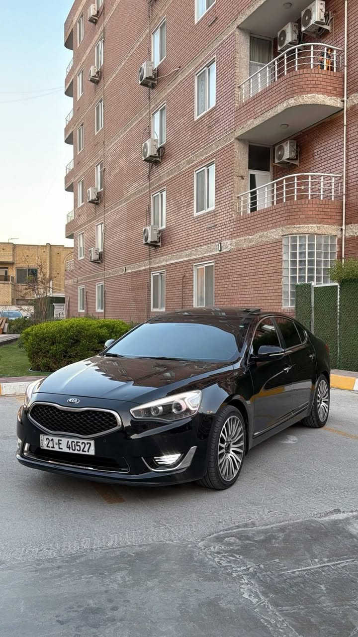 السلام عليكم
كيا كادنزا خليجي 2016 لون اسود ملكي

٦ سلندر محرك ٣٥٠٠

رقم سليمانية ماشية  110500 بيها باج تضليل

صبغ دعامية امامية بدون حادث وبارد الهلال الجاملغ الامامي الأيمن اقل من الاصبع 

محرك مفتوح بدون اي مشكلة شرط الفحص

السيارة شوفتها كلش حلوه وترايها مال سيارة جديده

الغرفة والدشبول جديد بدون اي زلغ

السعر 146 وبيها مجال 

السيارة جداً حلوة ونظيفة 

الاتصال ***********

            ***********
