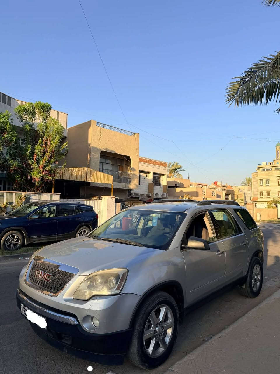 GMC ACADIA 2009 SLT
جمسي اكاديا 2009 
مواصفات SLT محرك 6V
ارخص سعر بالعراق 59 ورقه 
رقم اربيل الجديد 
صبغ قطع بدون لغود وشواصي 
قماره تكم سليمه بدون صبغ
كير ممتاز 
تبريد شغال 
محرك بي خيط تبخير بسيط
مكان السياره بغداد منصور 
رقمي ***********
