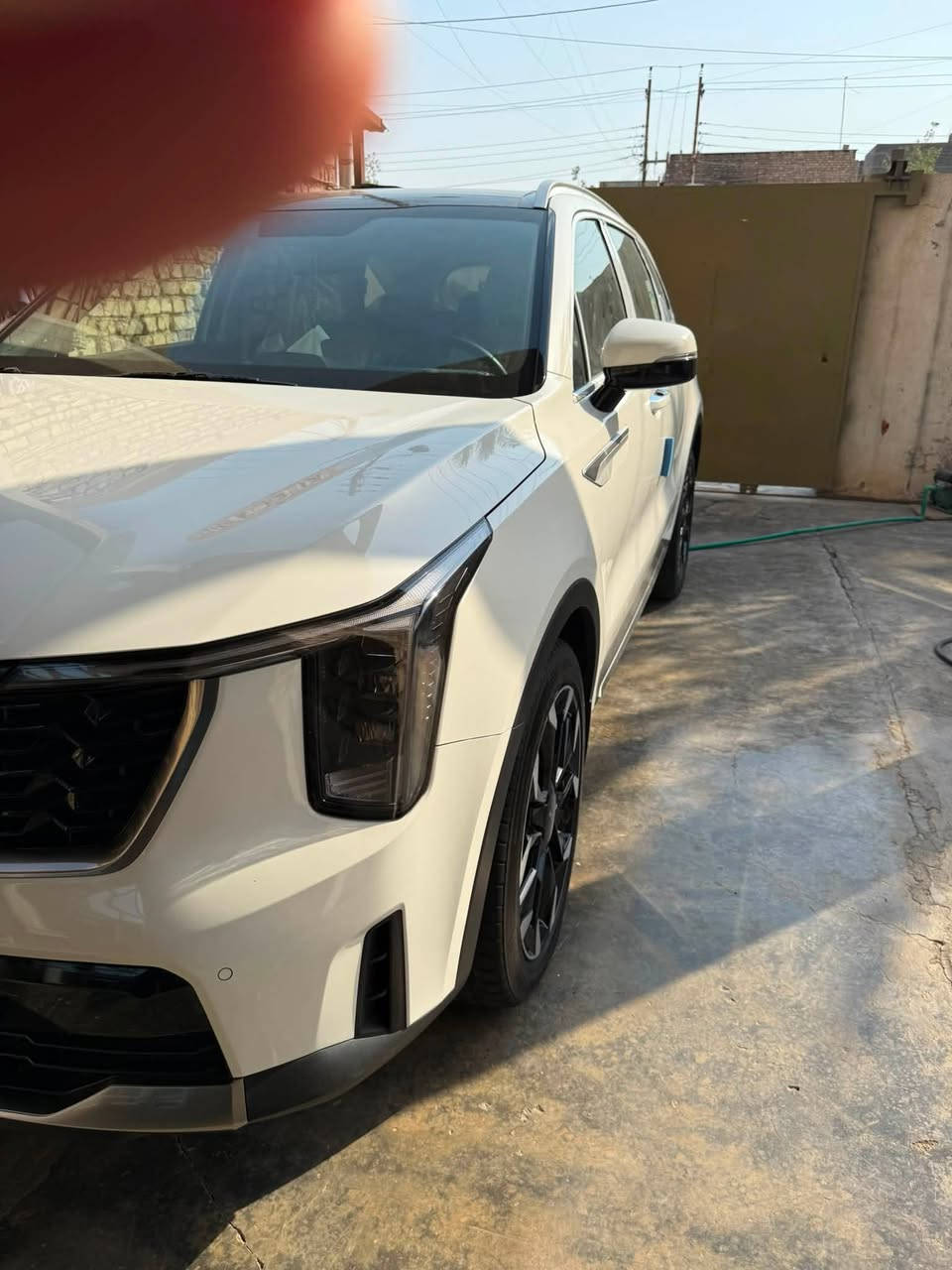 كيا سورنتو موديل25 خليجي فول مواصفات ضمان شركه دوليه ماشيه 12500 كيلو بعدهي زيرو فابلون شركه
7 راكب 
محرك 3500
مكفوله من كلشي عل فحص
سياره بعدهي لوك
بونوراما
السعر 320$
العنوان بغداد ابو غريب
هاتف ***********
