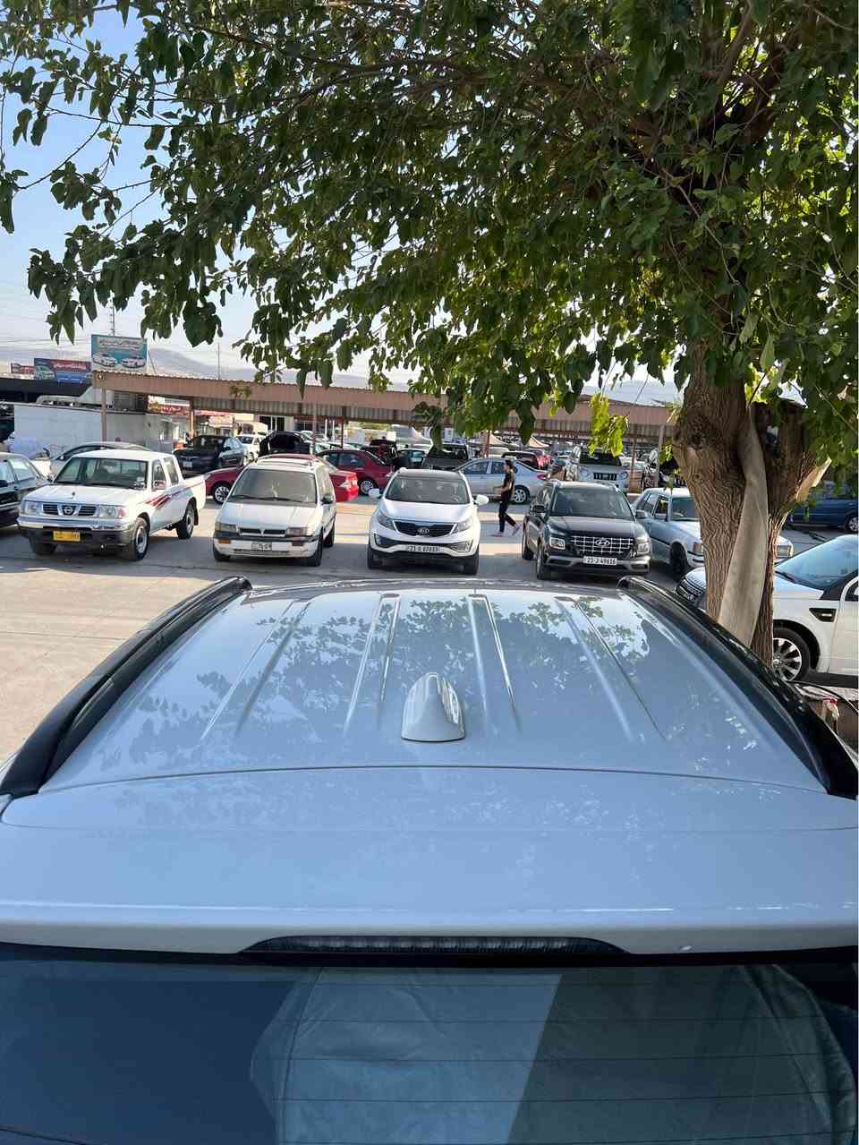 مستەر بۆشی ئاوتلاندەر ٢٠١٧ سەیارەکە زۆر جوانە و تازەیە ٤ پارچەی پەمپە لەسەر ساخی پێشو دوای کەپسە سەیارەکە ١٢٢ هەزار هەقیقی ڕۆشتوە سپێری دانەبەزیوە زۆە جوانو لۆکە هەموو گیانی ئەیەم بەشەرت ناوزەرد ویل کەپ شاشە .
*********** السليمانية, العراق
