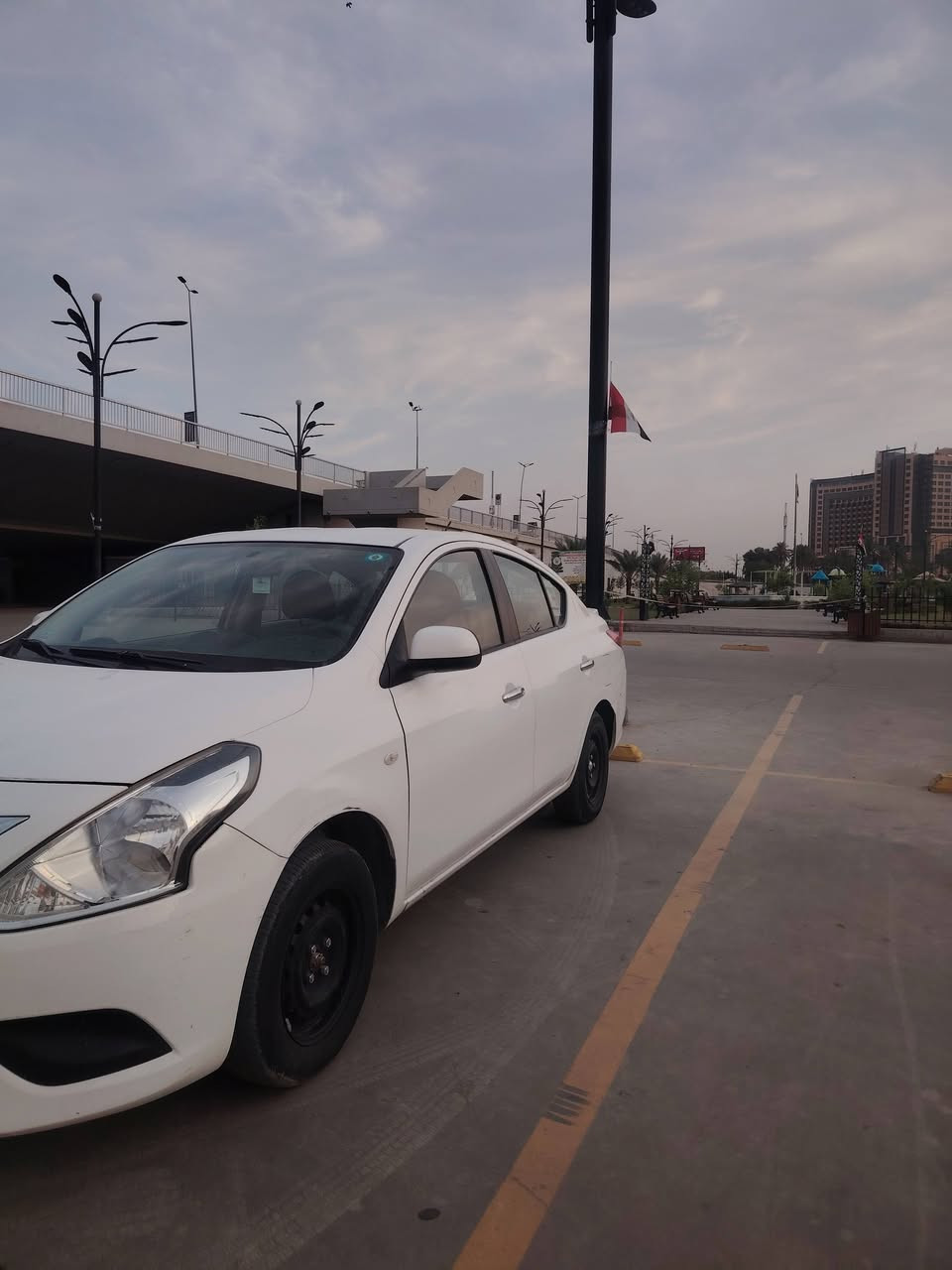 نيسان صني • ٢٠١٩ • ٢٠٠٠٠ كم