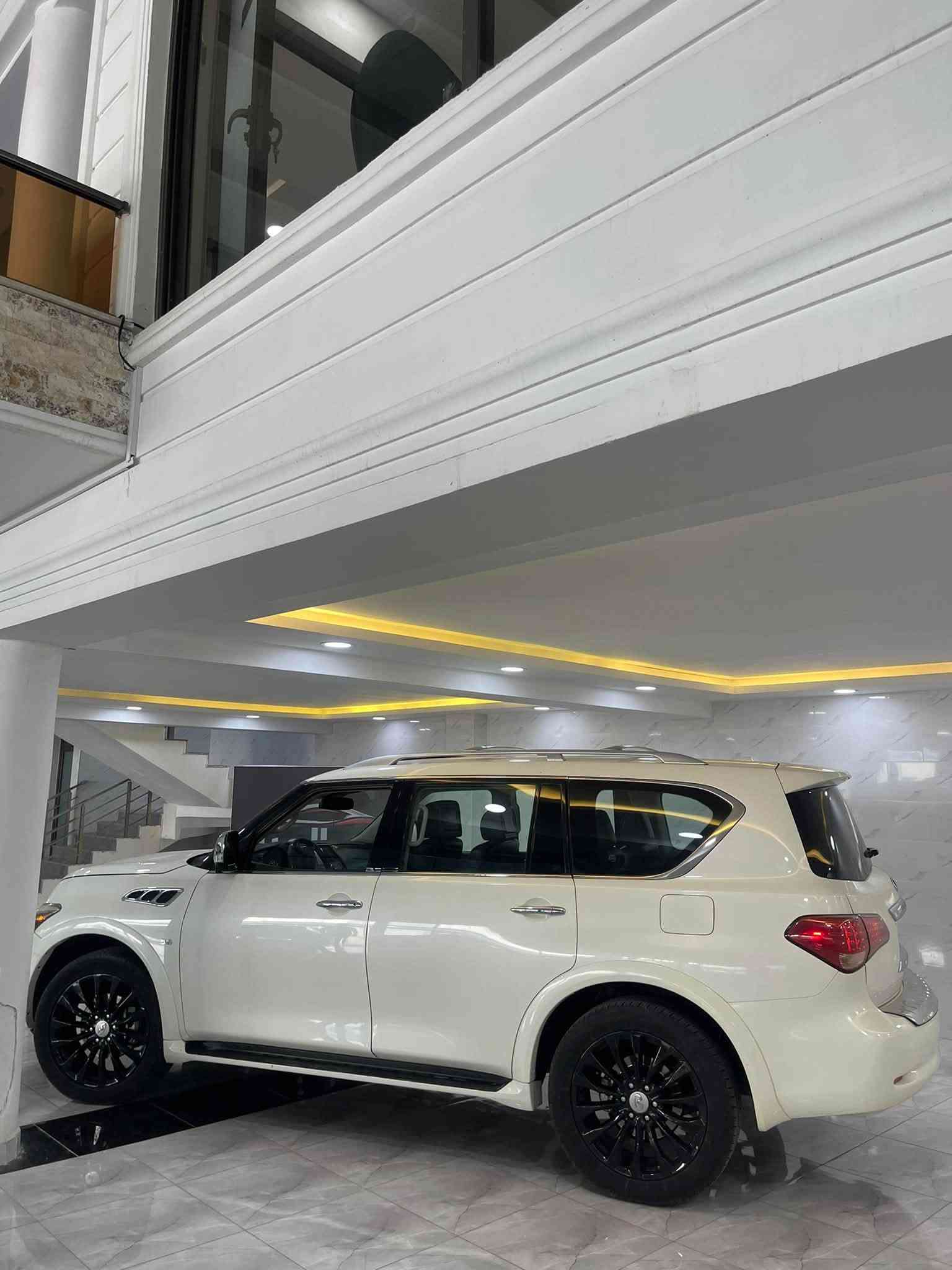 انفنتي QX80 • ٢٠١٧ • ١٥٣ الف ميل