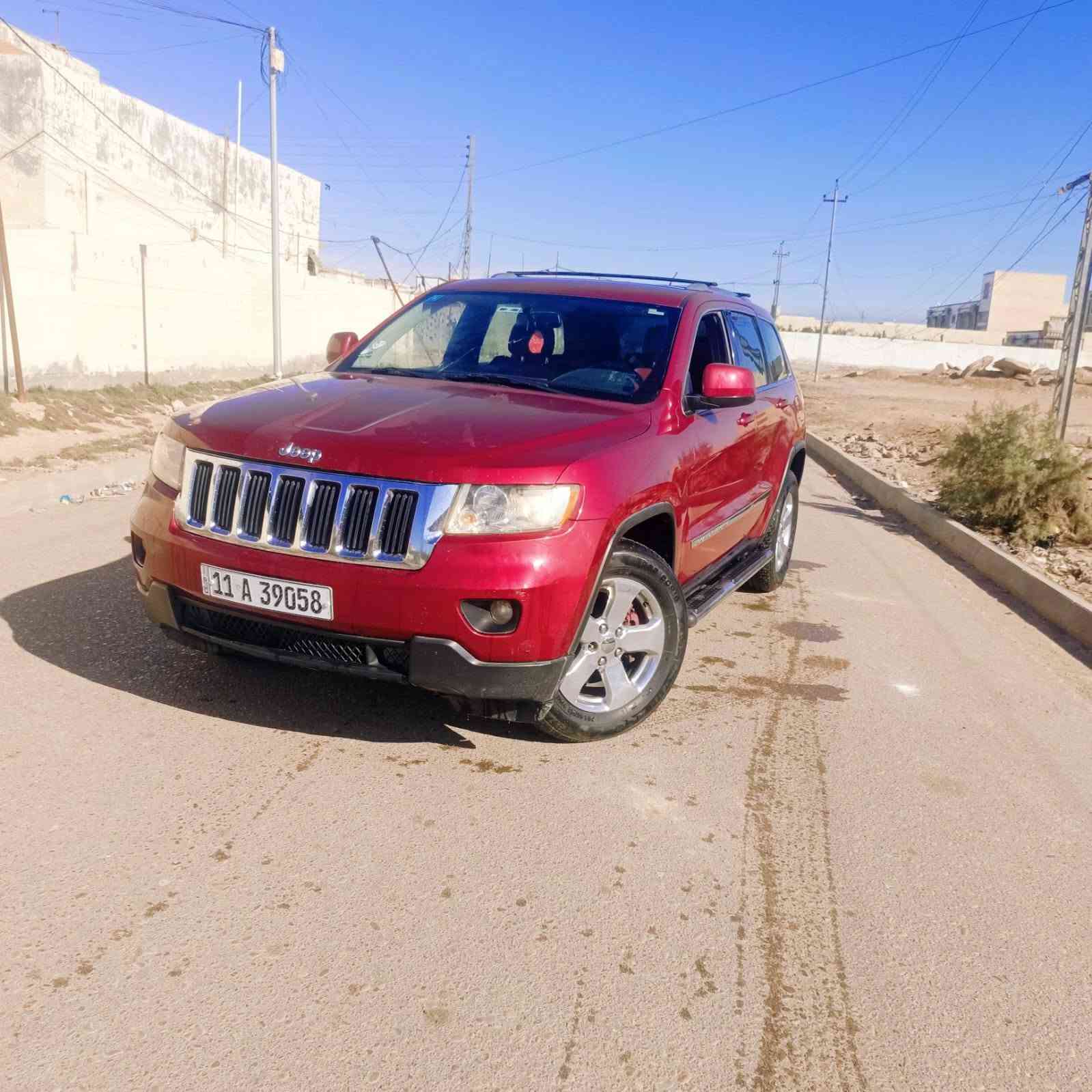 إسلام عليكم اخوان سياره جيب موديل ٢٠١٢ جيب لمتت مكينه ٣٦٠٠ سياره جاهزه من كلشي تدفه تبريد حداده تخكم تاير شرط سياره كفاله بيه قطعه وحده صبغ  تاخذه ماذب عليه الف دينار مراوس اوبامه   ٢٠١٢ذا اكو عندك ماكو شكال رقم بغداد نكليزي مداور ثاني يوم انا مكلف بنشر مكان سياره ميسان *********** سعر ١٥٠ وبيه مجال
