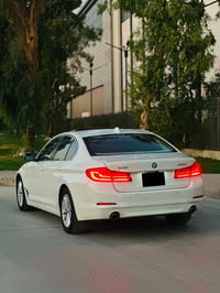 BMW 520 2020 خليجي وكالة العروش ماشية 124 كيلو حقيقي سيرفس وكالة زيت ب...
