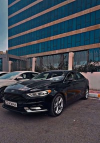 فورد فيوجن 2018 للبيع فول مواصفات فئة SE+ plus  محرك 2000 تيربو  اللون...