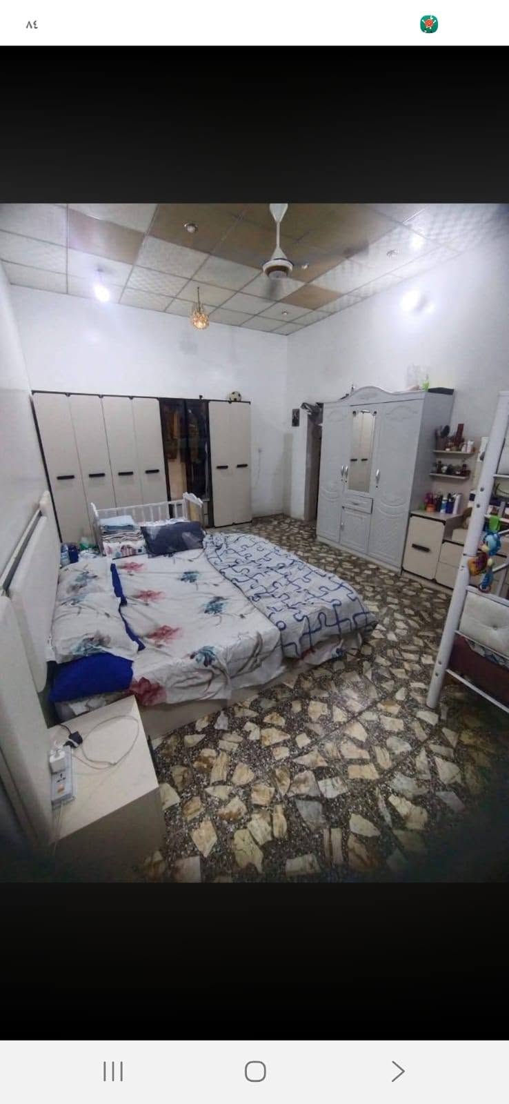 🏠 بيت للبيع – فرصة مميزة 🏠
📍 الموقع: شارع المطار الجديد – شارع سبيس

📐 المساحة: 250 متر
🏡 متكون من 3 بيوت
🛏️ 4 غرف
🚿 4 حمامات

💰 السعر: 130 مليون
💵 وبي مجال بسيط

📞 للاستفسار والمعاينة:
***********
📲 واتساب متوفر
