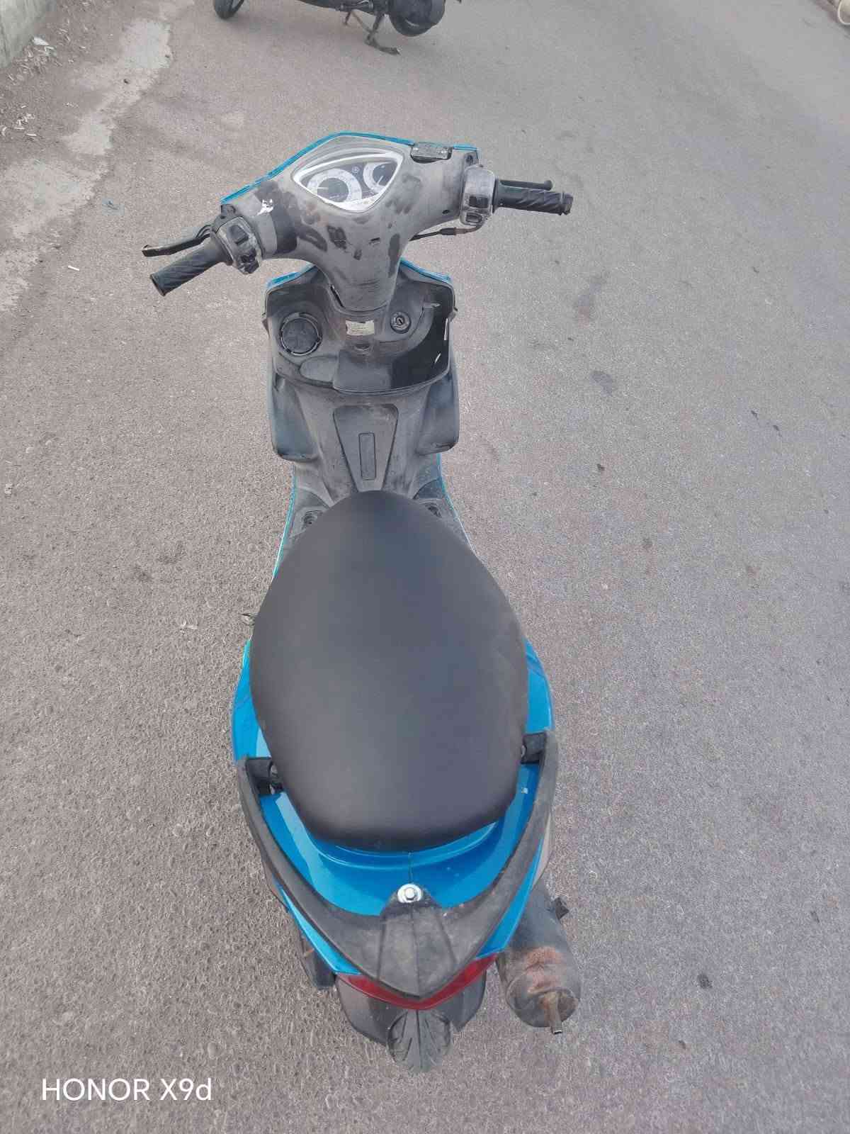 دراجة ياباني ماكس مضلع حديث كبريتر الدراجة كاملة الدراجة مابيهة اي نقص السعر 475الف وبيهة مجال الرقم الاستفسار ***********

نص مكتوب في الصور:
- HONOR X9d