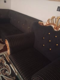 ديوان • شكل تخم • للبيع