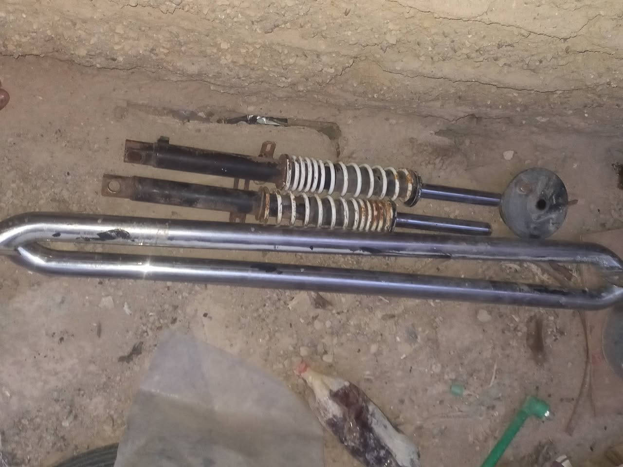 للبيع لستيلات ودبالات ولتواير ب50وبيه مجال مكان شطره رقمي ***********
