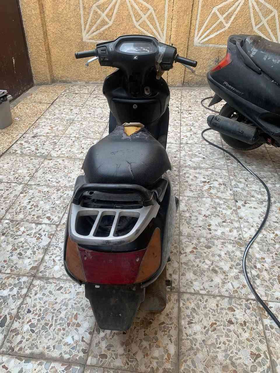 السلام عليكم دراجه فورزه ودراجه سبايسي للبيع شغالات مابيهن عطل بس اشتريت سياره واريد ابيعهن مكاني الزعفرانيه خلف سوق الهوى بيهن ملاحضات لايت واشاره ابيعهن ٦٥٠ وبيهن مجال متواجد واتساب *********** الرقم الثاني خط شغال ***********
