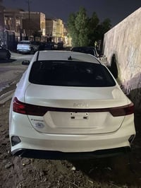 كيا فورتي موديل 2024 تبديل بنيد ومصبوغ ماشيه الف بيع نقد أو مده أو قصد...