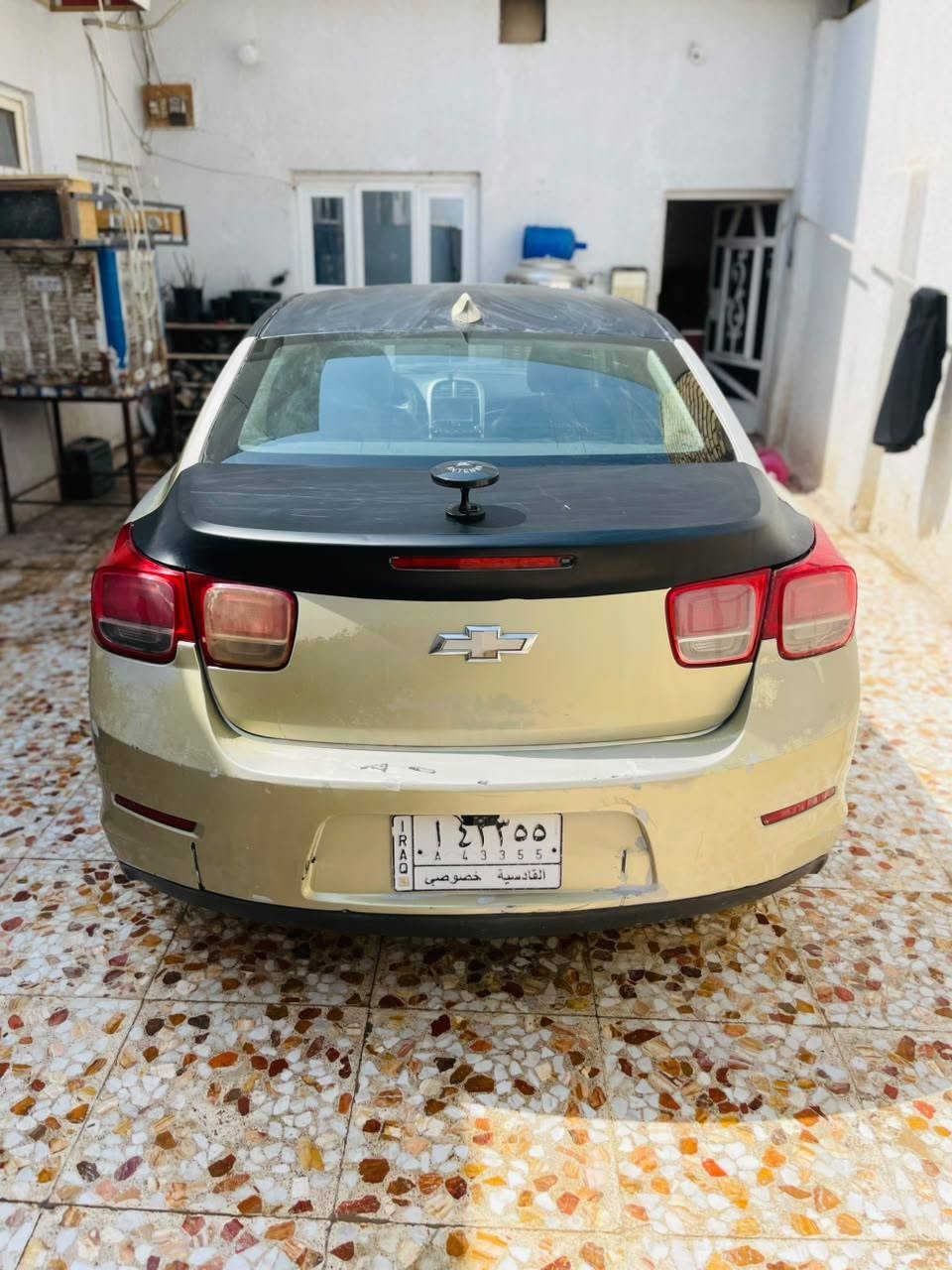 ماليبو مديل 2016 🚗 السعر 49 بيع فقط
مكينه 2500 كير  جدد  🚀
رقم قادسيه  مالكها يمي بل حله سنويه لل 30
مصفره غرامات 
مغلفه فابلون اسود 
السياره كهربائيات سنتر لوك عالي ناصي كله عله وضع الشركه 
🚀باتري جديد حداديه جديده نقص بس دبلات خلفيه  مكان السياره حله للبيع فقط السعر 49 الرقم *********** السياره بيها جفيه بسيطه عله جه السايق ومصلحه الباقي خير من الله
