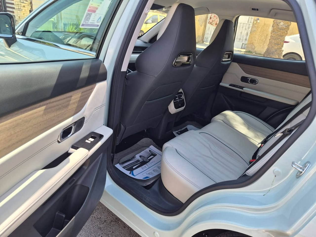 🚘 للبيع | سوئيست S06 كومفورت 2026
🔹 الفئة: Comfort

🔹 العداد: 5000 كم فقط

🔹 الحالة: نظيفة جداً وعلى وضع الوكالة

🔹 مكفولة كفالة عامة

🔹 باسمي – التحويل ثاني يوم

📍 الموقع: بغداد

📞 للاستفسار والتواصل:

***********
