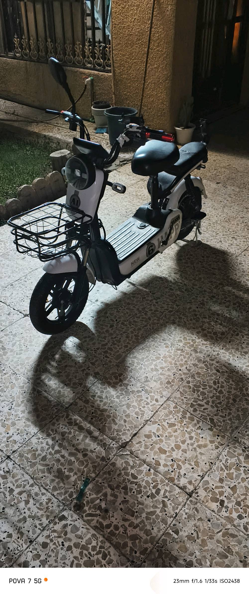 السعر ٢٥٠ وبيه مجال الدراجه كلشي مابيه جديده مكان بغداد الزعفرانية اتصال أرقم ***********
