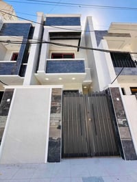 مشتمل ٨٨ للبيع مدخلين / بناء حديث موقعه 📍الشعب حي التجار الاولى موقع م...