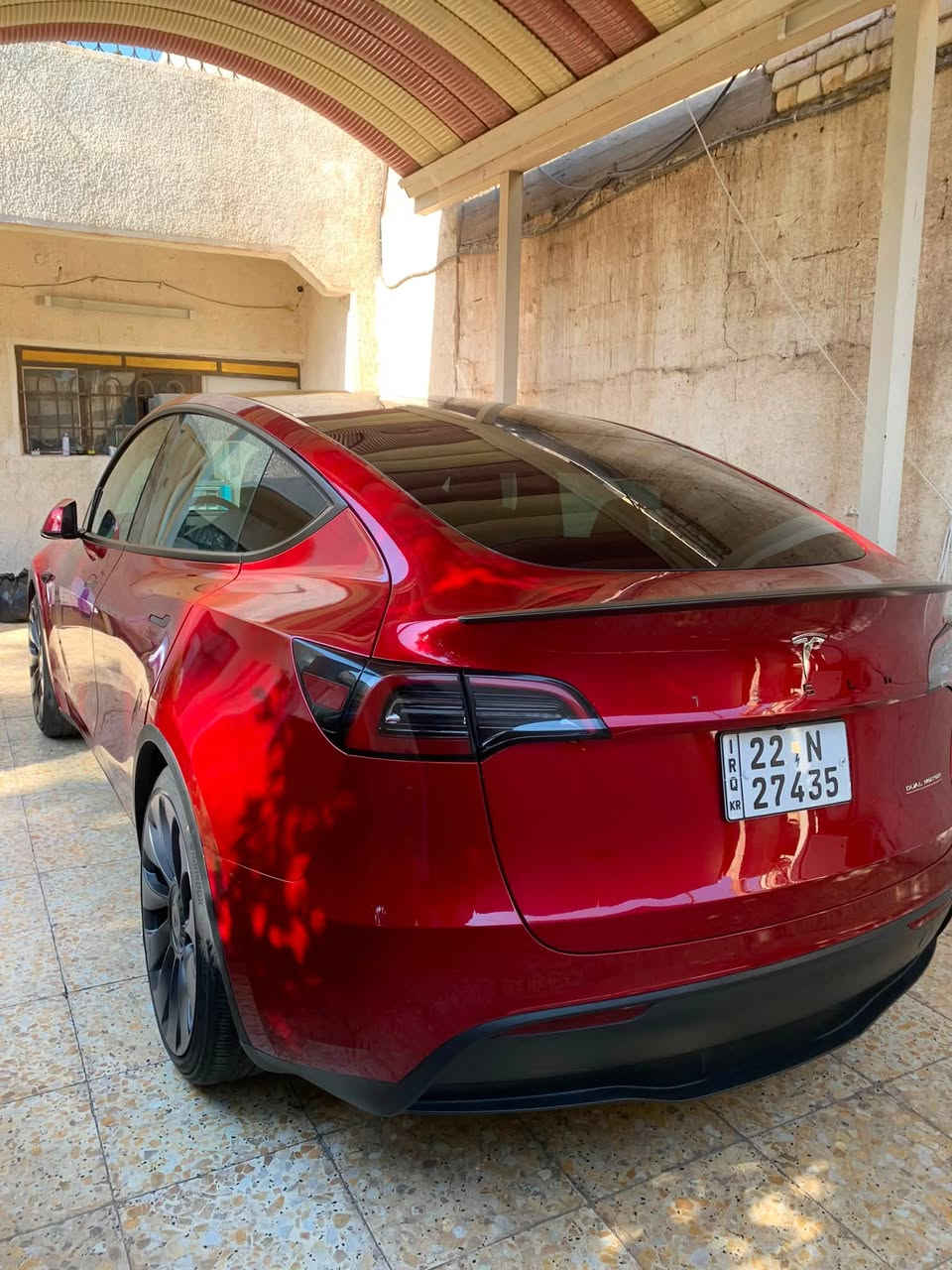 السلام عليكم
للبيع او للمراوس 
تسلا مودل y بريفورمنس ٢٠٢٥
ماشية ١٠الف كيلو 
اون لاين مربوطة فون كي 
رقم اربيل بأسمي 

حادث سطحي جاملغ امامي وشويه بالبنيد بس تبدل لان فافون وبين الجاملغ الخلفي وبالباب 
يعني ٤قطع صبغ 
شاصي لغد تكم دواخل نهائيا بدون ضرر 

معروفه مواصفات البريفورمنس

مكاني بغداد /المحمودية 
السعر ٢٣٠ورقة وبيها مجال بسيط 
للاستفسار 
***********

