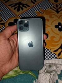 ايفون ١١ برو • بطارية مبدلة • شغال