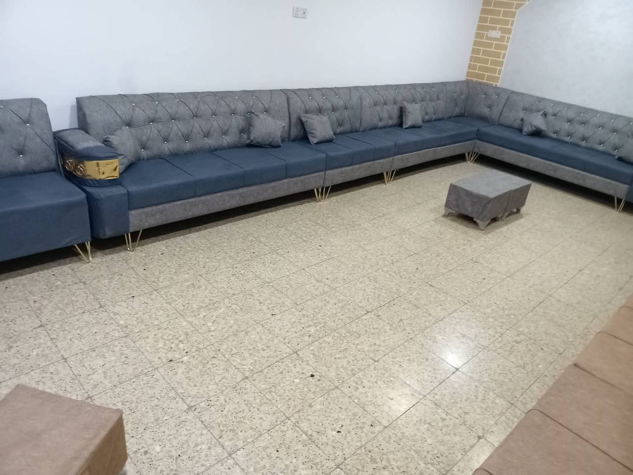 ديوان • ١٥ مقعد • تفصيل نجار