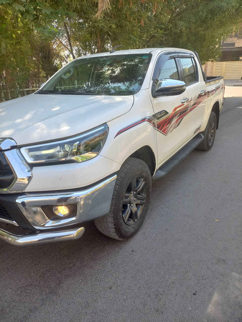 بيكم 2023 فور ويل ساز فول بصمه تبريد كشنات شاحن واير ليس بنيد جكات درع وهوك سياره جاهزه شرط السياره كارتون لافتح ولاتبديل تخم تاير الشركه السياره احله من الصور رقم اربيل ماشيه 118 بيها طخه في الجاملغ الايمن الامامي جدا بصيطه السعر ٢٩٢ المكان بغداد مشتل راست المعلمين ***********
