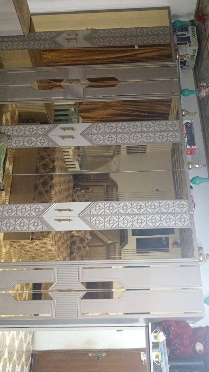 غرفه نوم للبيع سعرها مليون نص بيهه مجال ***********
