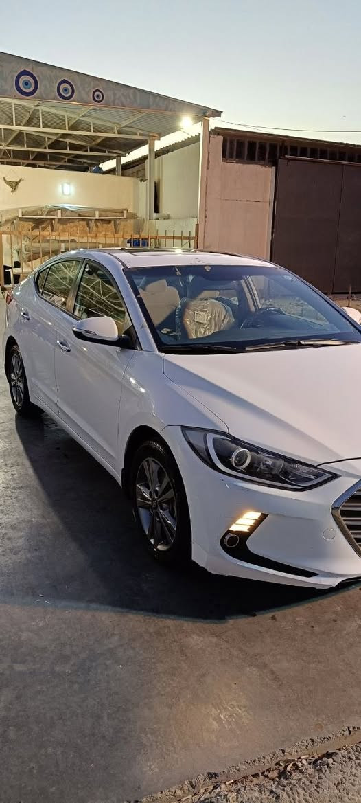 السلام عليكم
🚗 للبيع: هيونداي ألنترا 2017

🔹 الموديل: 2017
🔹 المحرك: 2000cc
🔹 وارد خليجي
🔹 فتحة سقف
🔹 السيارة بحالة جيدة جداً 
🔹 استخدام شخصي
🔹 نظيفة من الداخل والخارج
🔹 مكيف شغال وبارد 
🔷 حداديه جديده 
🔹 جميع المواصفات تعمل بصورة جيدة
🔹 ماشية تقريباً 120,000 كم

📍 الموقع: الديوانية

💰 السعر: [128 $]
📞 للتواصل: [***********]

السيارة للفحص والشراء بعد الفحص، والجاد يتفضل.
