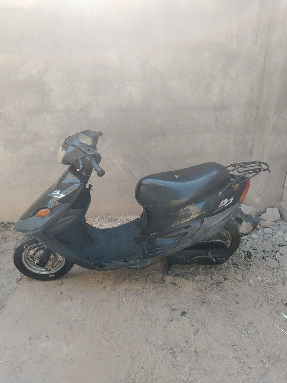 دراجه 9 نضيفه كلش مفتوحه مره وحده   نهضه تخبل مشي حلو  كهرباء وسلف يحتاج باتري دكه وحده تشتغل سعرها 285 وبيها مجال قليل مكان بصره ابو الخصيب اذا عندك مراوس وتنطي فرق عادي ***********
