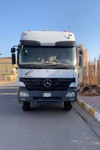شاحنة • بس رقم • بدون تفاصيل