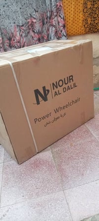 كرسي معاقين • مستعمل ٣ أيام • عريض