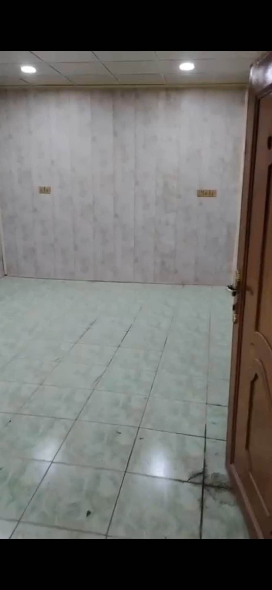 شارع الكنز • ١٢٩م • مناسب عيادات