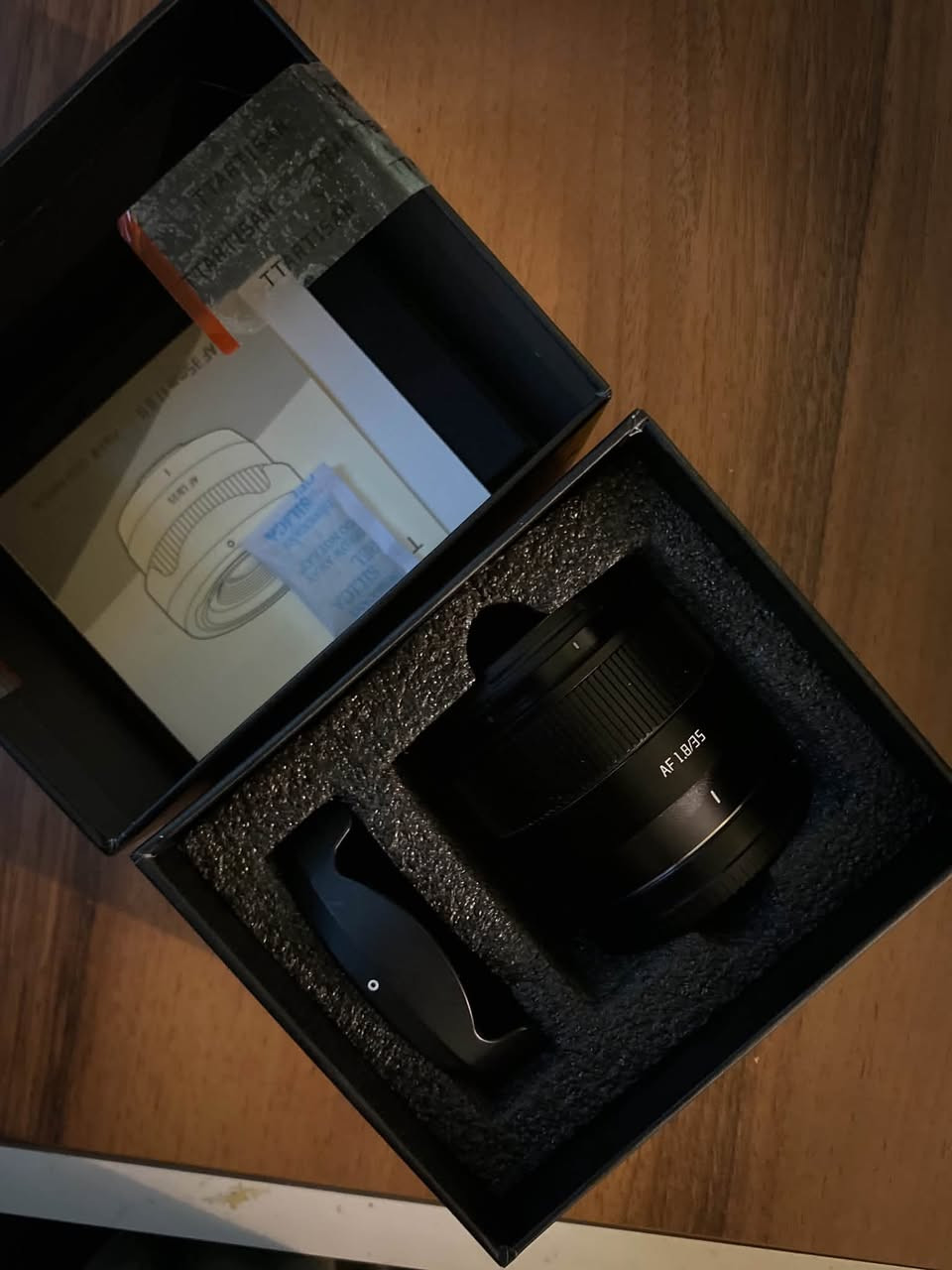 للبيع عدسة TTArtisan AF 35mm F1.8 II لكامرات السوني 📸
نضيفة، استعمال يومين فقط، وياها الكارتونة.

💰 السعر: 175 ألف، وبيه مجال

***********
