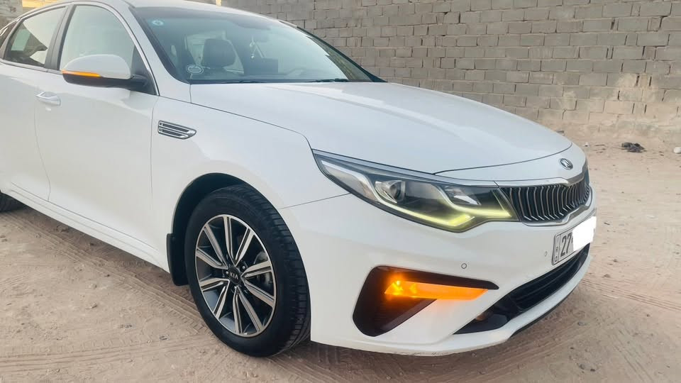 كيا اوبتيما 2019 خليجي كفاله عامة فقط شخط بسيط موضح بالفيديو 
مكينة 2000 
رقم ذي قار 
تبريد قطعتين
 سنوية باسمي لل2029 
مواصفات معرفة سيارة جاهزة من كل شي 
تخم تاير جديد  للاستفسار ***********
