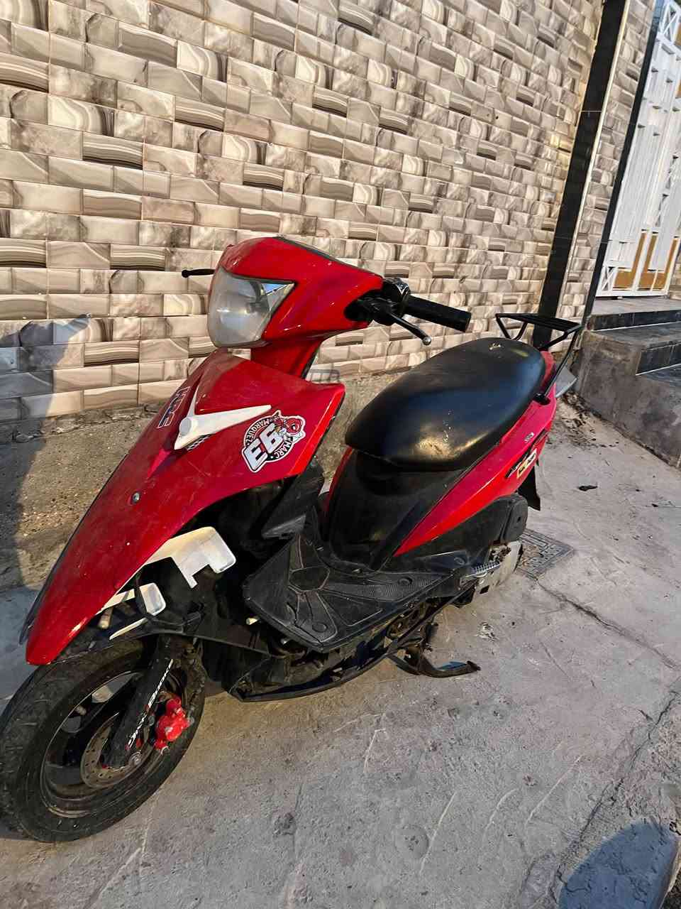 GTR • اوراق • نضيفة