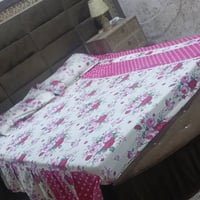 غرفة نوم • ملكي • للبيع