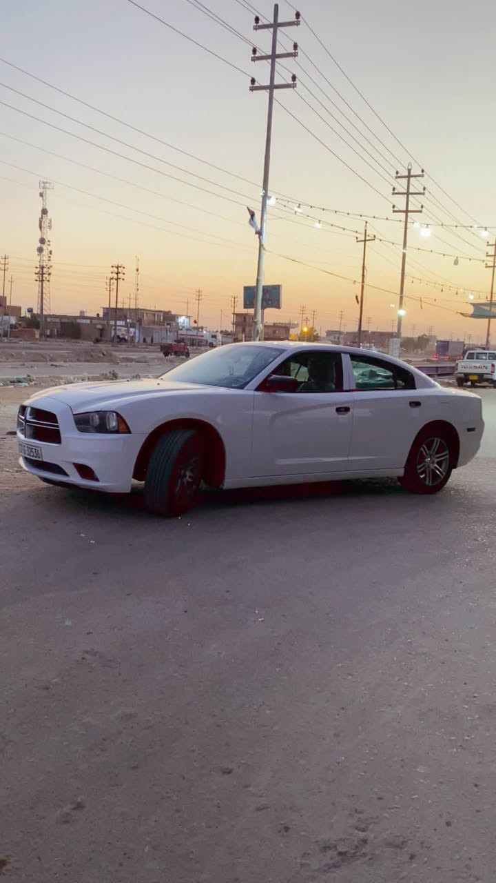 سلام عليكم جارجر موديل ١٢ كندي كفاله عامه عدا مكانين موضح بسونار محرك ٦ سياره نضيفه كلش رقم اربيل سنويه ٣٠ مكان سياره ميسان السعر ١٦٠ وبيه مجال الاتصال ع***********

