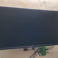 LG • ٣٢ بوصة • بدون نت