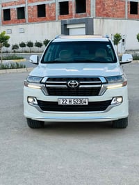 لاندكروزر GXR • ٢٠١١ • ١٧٧٠٠٠