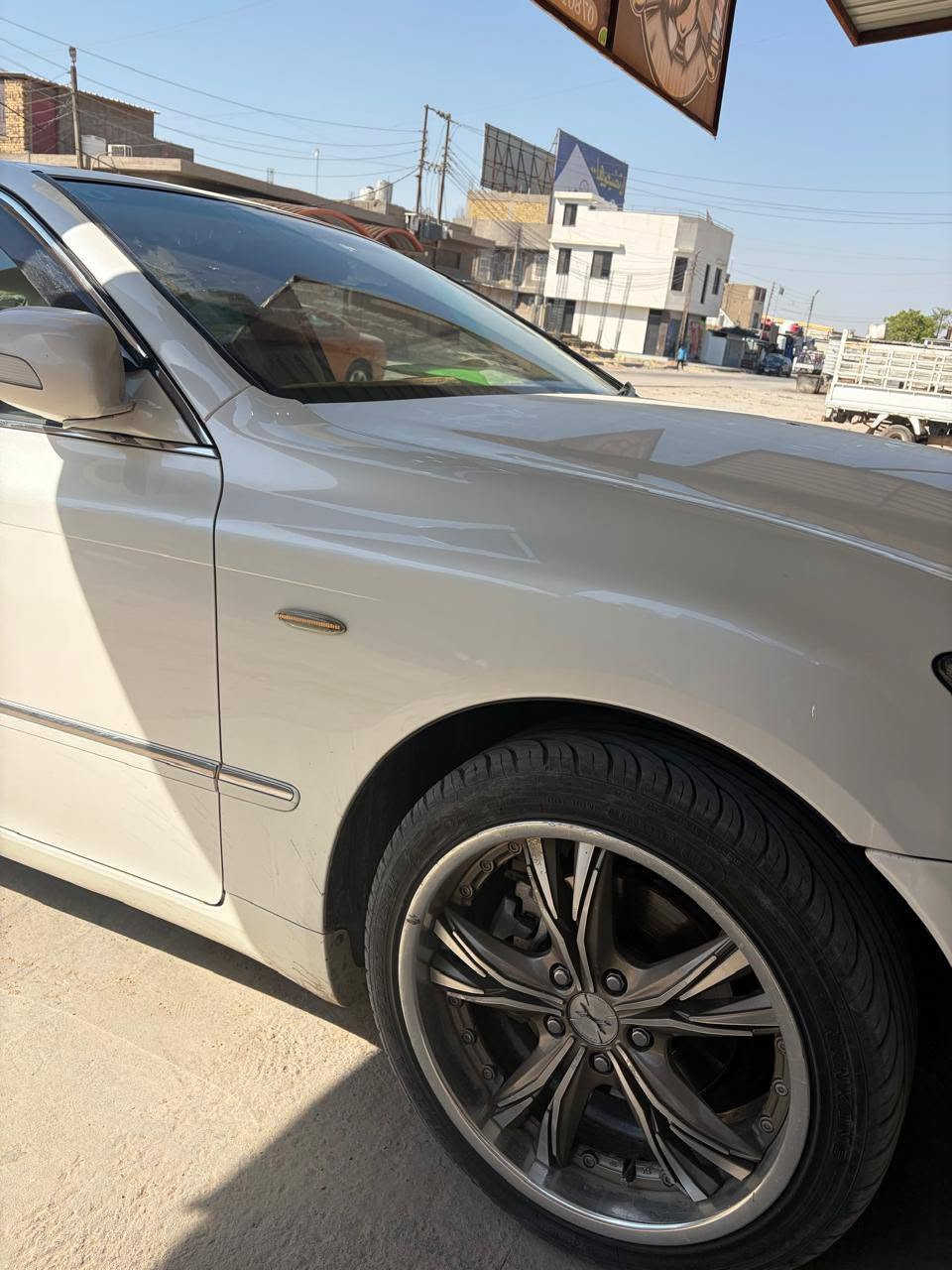 للبيع تيوتا شاهين .2004
اصولي💥 شرط المداور

الون ابيض

رقم بابل شرط المداور راعيها اني

السيارة كفالة عامه من اصوليات و كص وصبغ

المواصفات👇 

5دكم 

✅ محركها6 الحجم 3000

✅ تبريد امامي خلفي3قطع.

✅ 3قطع بردات خلفيه.

✅ اربع كشنات كهرباء.

✅ 5بصمات ابواب+بصمة تشغيل+ صندوك شفط 

✅ كشنات خزن ميموري.

✅ حساسات  امامي وخلفيه

✅ كامره خلفيه 

✅ بگ لايتات الثينه 

✅ ثلاجة

✅ مري ترحيب عند الاقتراب+اشاير بالمري والجملغات.

✅ ستيرن كهربائي 

✅ مري كهرباء+هيتر♨️

✅ تحكم ستيرن+كروز تثبيت سرعه.

✅ جنطه جكات كهرباء شفط.

✅ السياره بيه 3 رادار اصل ..مكان السيارة بابل المركز السعر( 159 ).. ***********
