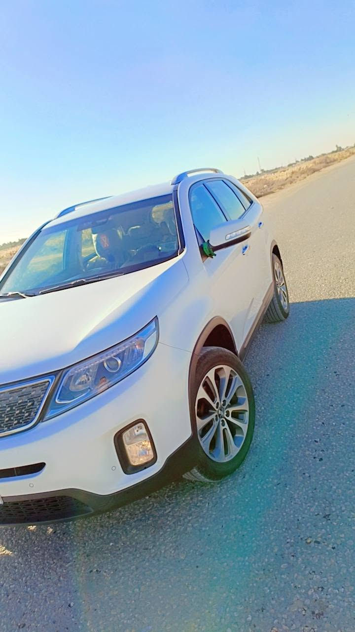 سورنتو مديل14 خليجي بسمي مكفوله كفالة عدا شبر بل جنطه بارد والبنيد شبر بارد الباقي كفاله تبريد 3قطع ثلج 🥶تحكم سيتيرن مري شفط داخل بيجي تخم تاير جديد توني شادهن رقم قادسية مداور شوكت متريد رقم صاحب السياره لحد يراسل لطفا مكلف بنشر للسفسار اتصال ***********
