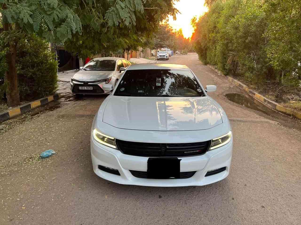 جارجر 2019 خليجي شركة هارلم كفاله عامه فول عدا الفتحه داخل جلد احمر محرك 3600 كشن كهرباء حساس خلفي ويل 20 سياره بدون نقص جاهزه ماشيه 53000 كيلو رقم وهزه جديد مكاني بغداد حي الجهاد الضباط 
للاتصال ***********7
