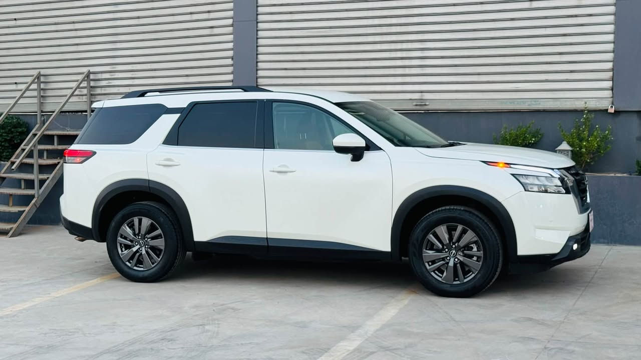 باثفندر SV • V6 3500 • بدون صبغ