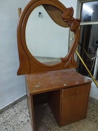 ميز تواليت • مكتبة • خشب عراقي