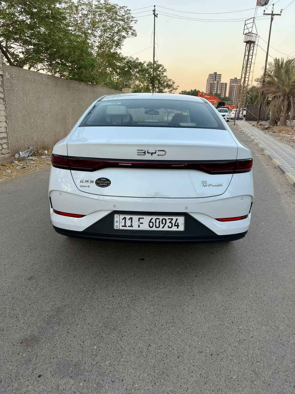 سلام عليكم byd كن بلاص موديل ٢٠٢٥ ماشيه ١٤ الف بيها بارد او طخه اموضحه بالفديو اي استفسار *********** غير متواجد في الفيس بغداد البياع
