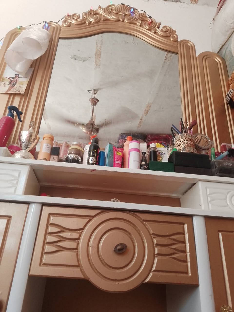 قرفه خشاب للبيع نضيفه ***********

