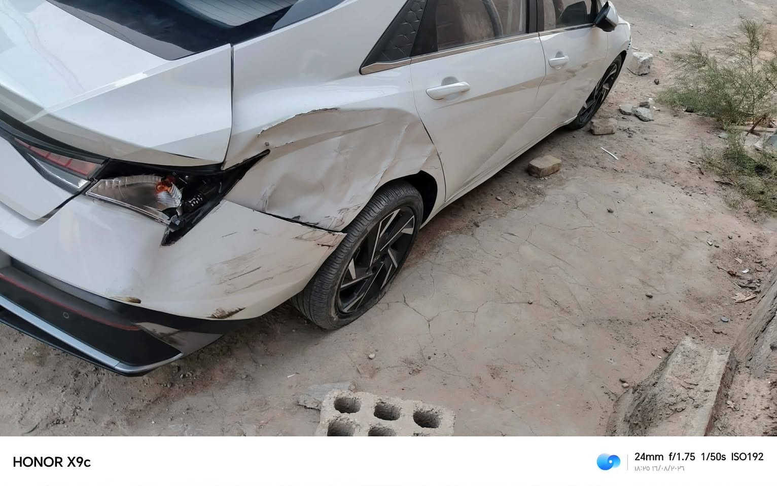 السلام عليكم
الانترا 24خليجي محرك 1500دبل نوزل معوقين مثني باقي سنتين  ابيع عل حادثه
***********
