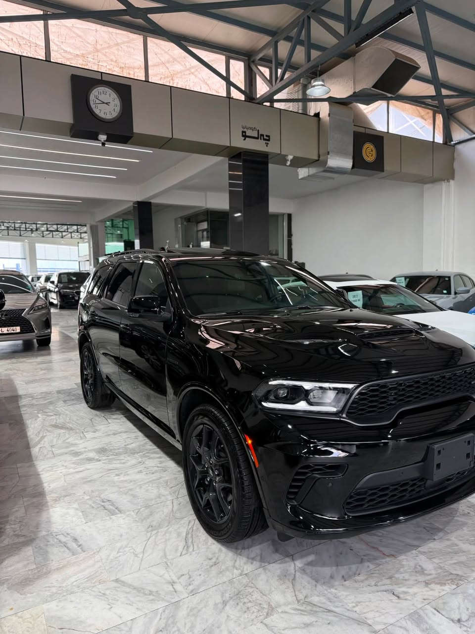 دورنكو🦍 2026 GT 🔥V8 
كلين تايتل زيرو ماشي. الف فقط 

بل2026 الGT  يجي V8 🔥🦍
فول 1/1 
السياره بلاك كلها 
يعني سقف شامو
سماعات هارمن كاردن
كشنات هيتر وتبريد  وخزن 
شحن وايرليس 
رادارات وحساسات اماميه خلفيه 
صندوك كهربائي
فتحه سقف
مساعد الفور ويل 
وضعيات قياده ايكو وسبورت 

***********
واتساب
